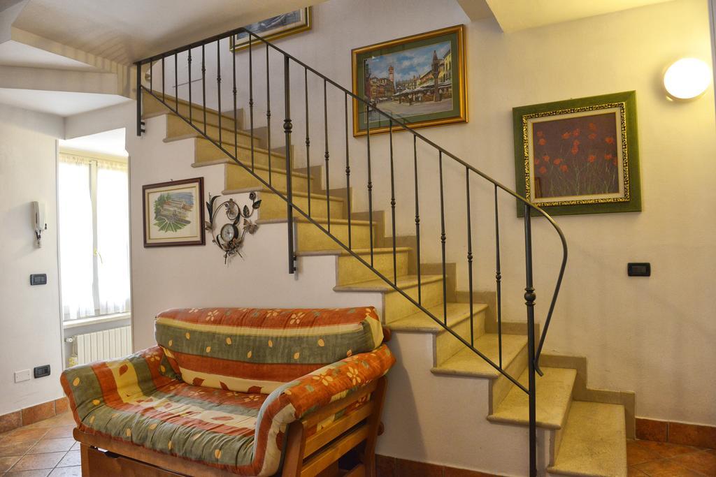 פואניאגו B&B Antiche Mura מראה חיצוני תמונה